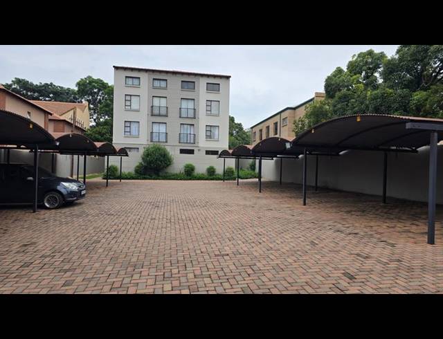 1 BEDROOM APARTMENT FOR SALE IN HATFIELD